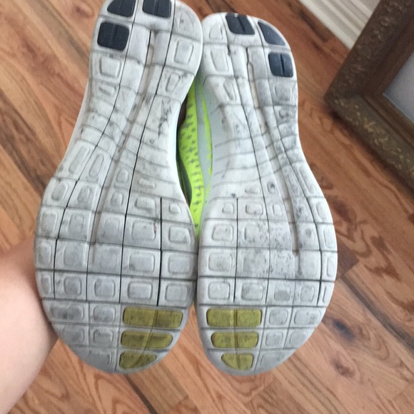 Sold - Picture 3 of 5